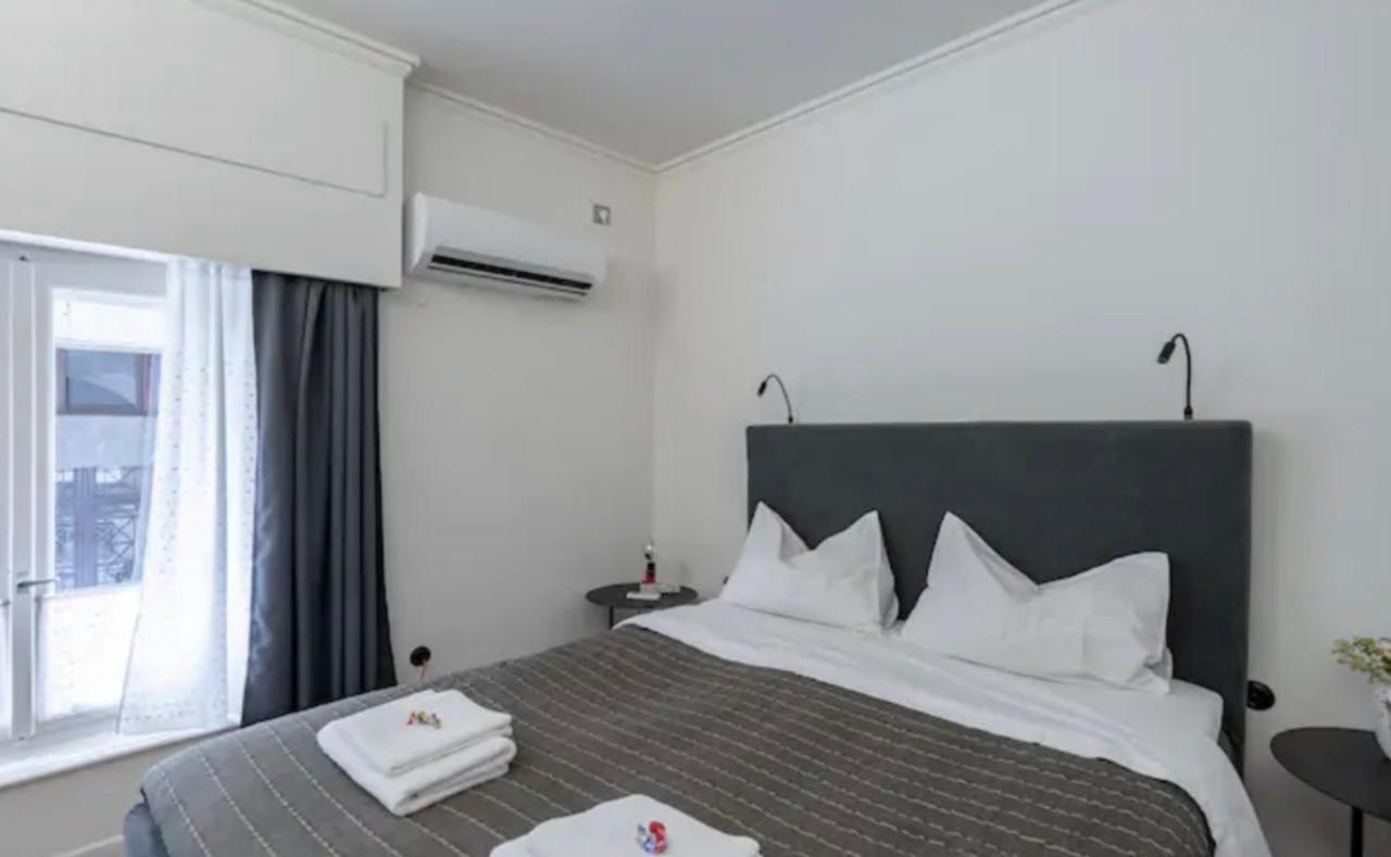 House In House At The Heart Of Exarchia, Extremely Central アテネ エクステリア 写真